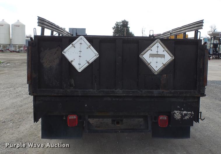 image for item K3401 2001 Dodge Ram 3500 flatbed pickup truck