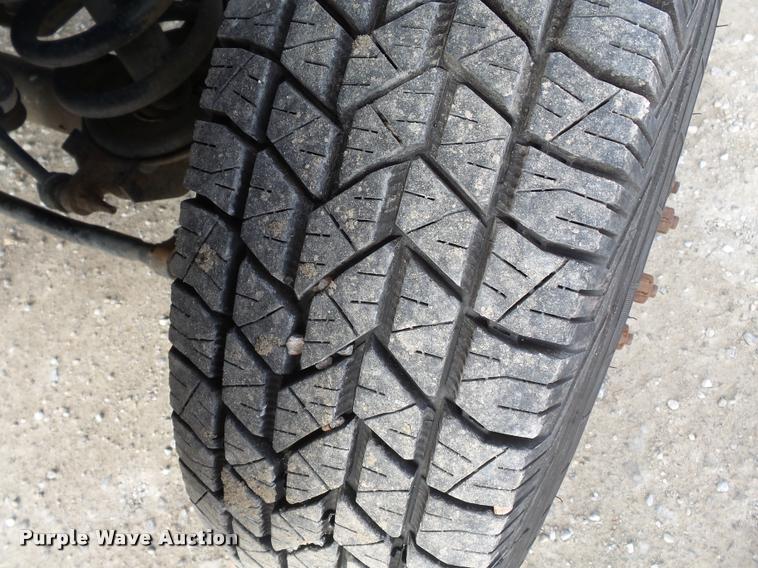 image for item K3401 2001 Dodge Ram 3500 flatbed pickup truck