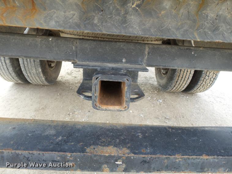 image for item K3401 2001 Dodge Ram 3500 flatbed pickup truck