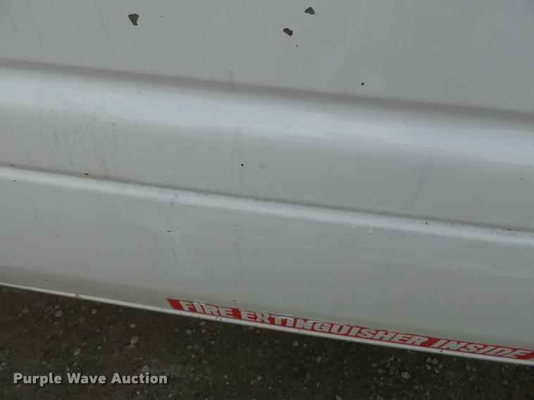 image for item K3401 2001 Dodge Ram 3500 flatbed pickup truck