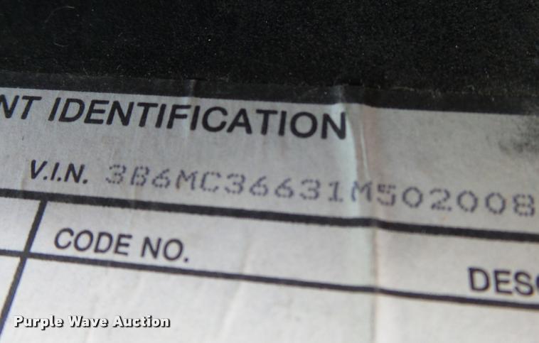 image for item K3401 2001 Dodge Ram 3500 flatbed pickup truck