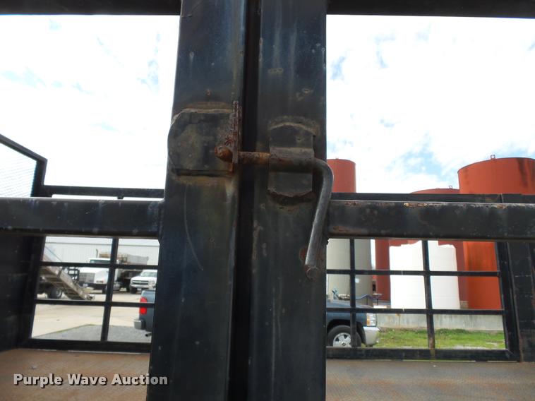 image for item K3402 1998 Mack CH613 flatbed truck