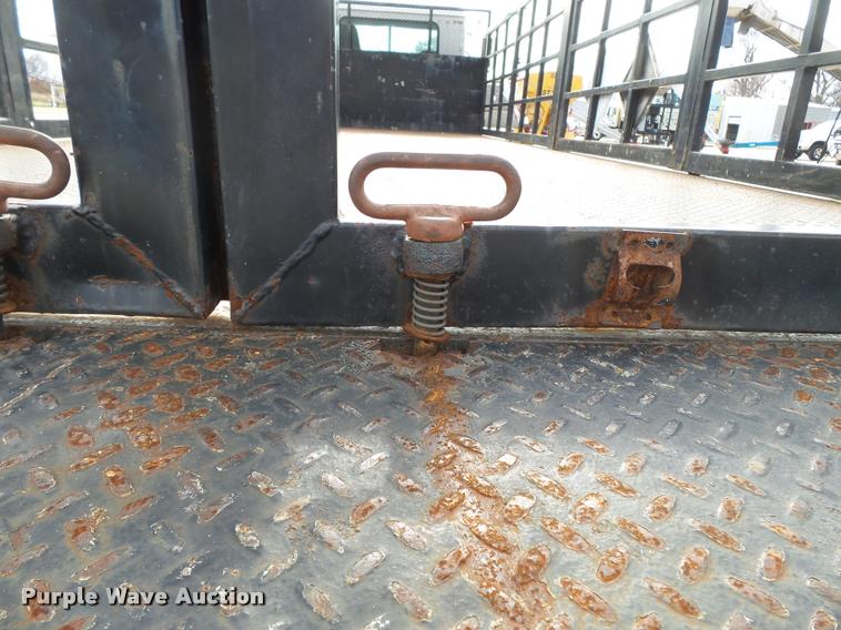 image for item K3402 1998 Mack CH613 flatbed truck