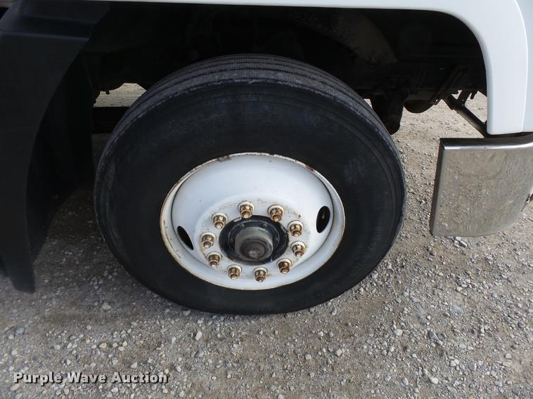 image for item K3402 1998 Mack CH613 flatbed truck