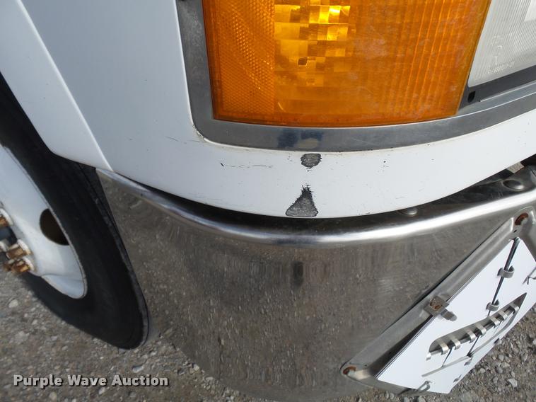 image for item K3402 1998 Mack CH613 flatbed truck