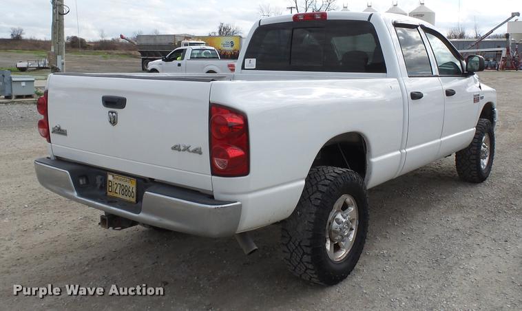 image for item K3403 2008 Dodge Ram 2500 Quad Cab pickup truck