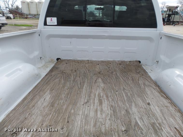 image for item K3403 2008 Dodge Ram 2500 Quad Cab pickup truck