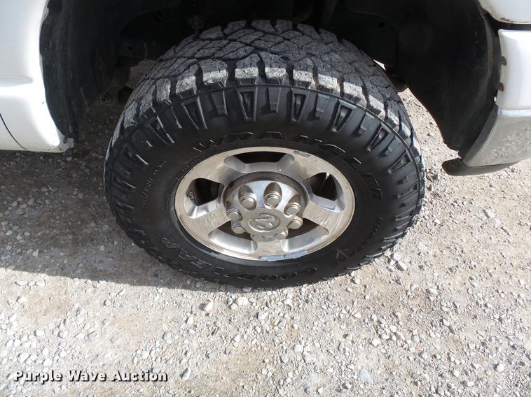 image for item K3403 2008 Dodge Ram 2500 Quad Cab pickup truck