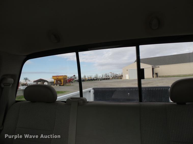 image for item K3403 2008 Dodge Ram 2500 Quad Cab pickup truck