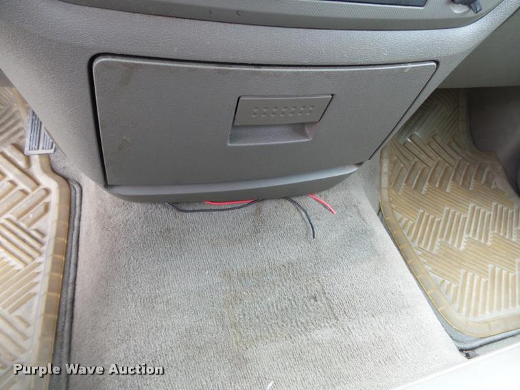 image for item K3403 2008 Dodge Ram 2500 Quad Cab pickup truck