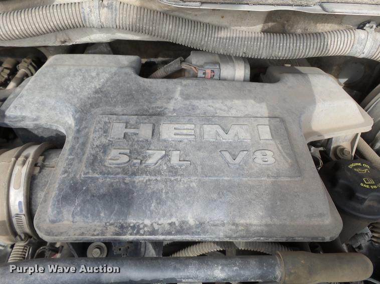 image for item K3403 2008 Dodge Ram 2500 Quad Cab pickup truck