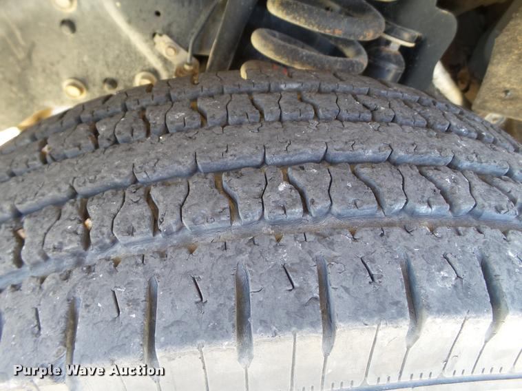 image for item L1631 2011 Ford F250 Super Duty Crew Cab pickup truck