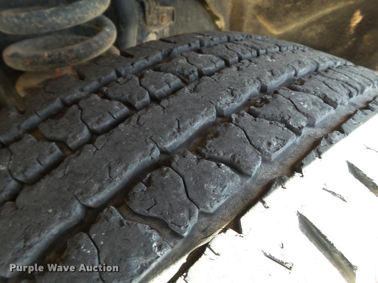 image for item L1631 2011 Ford F250 Super Duty Crew Cab pickup truck