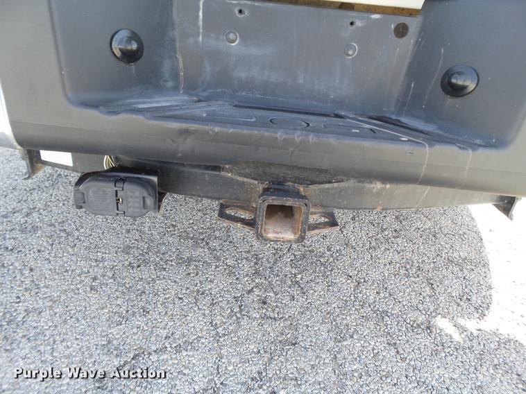 image for item L1631 2011 Ford F250 Super Duty Crew Cab pickup truck