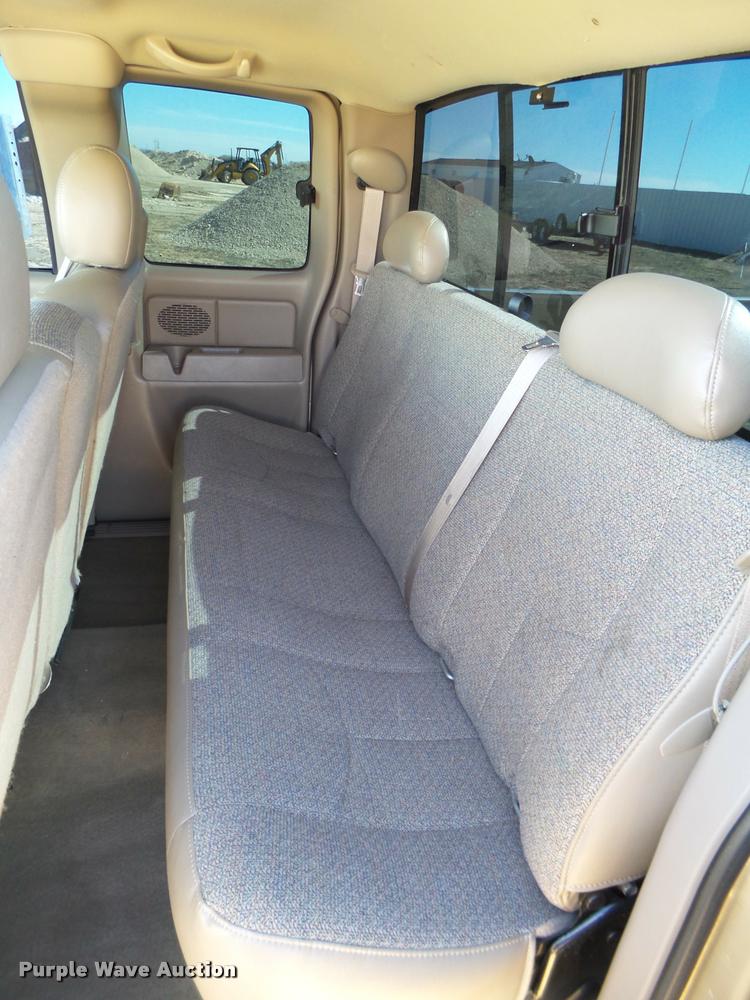 image for item L1657 2006 Chevrolet Silverado 1500 Ext. Cab pickup truck