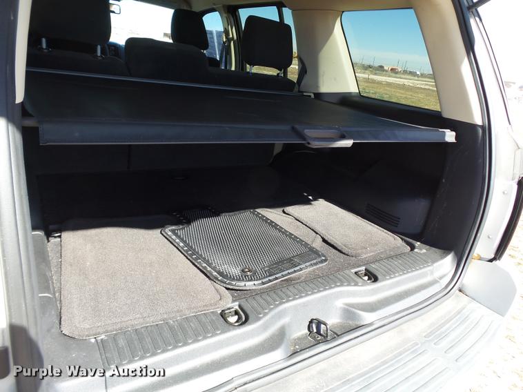 image for item L1658 2010 Ford Explorer SUV