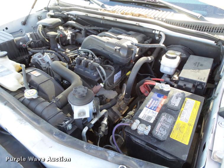 image for item L1658 2010 Ford Explorer SUV