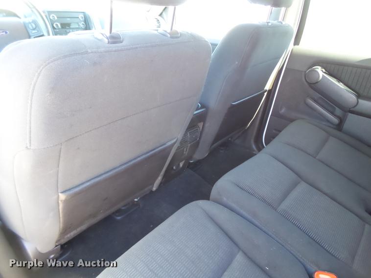 image for item L1659 2010 Ford Explorer SUV