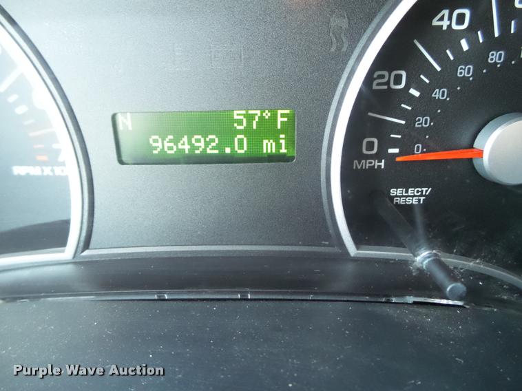 image for item L1659 2010 Ford Explorer SUV