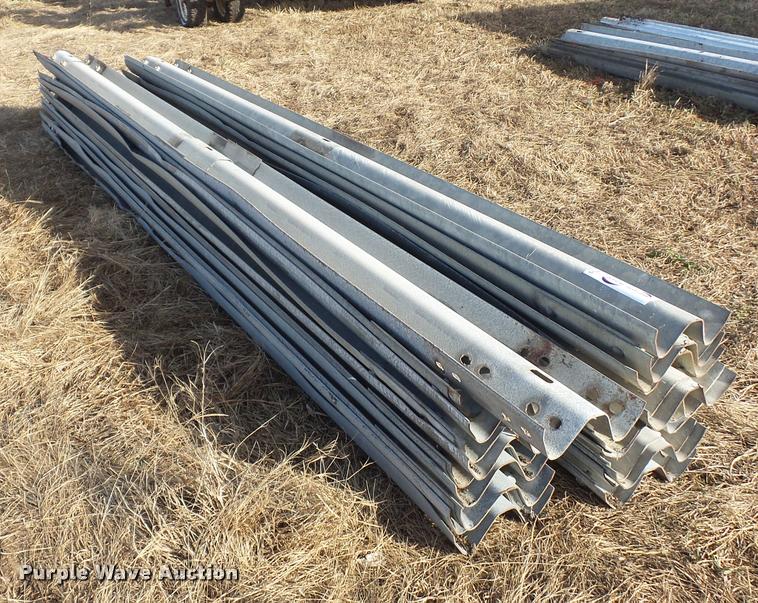 image for item L4525 Approximately 20 guard rails