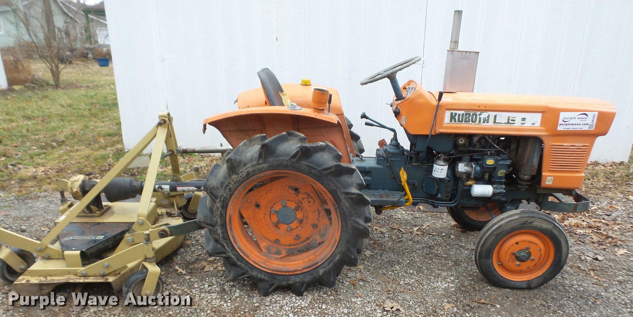 Kubota L1500 tractor in Tonganoxie, KS | Item DB2997 sold | Purple Wave