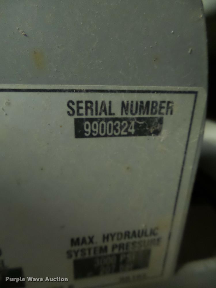 image for item AL9012 2000 Mec 2647ES scissor lift