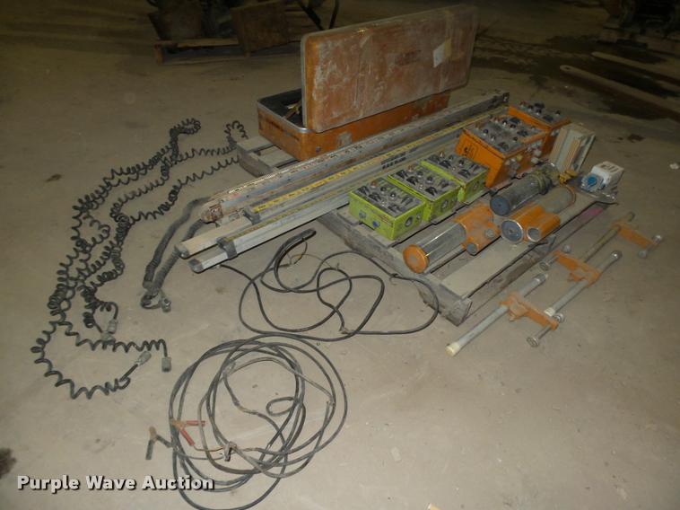 image for item AU9693 Laser Products laser plane