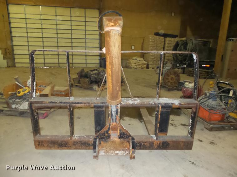 image for item AU9694 Lull forklift attachment