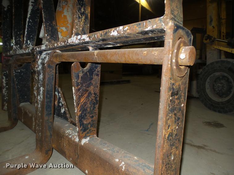 image for item AU9694 Lull forklift attachment