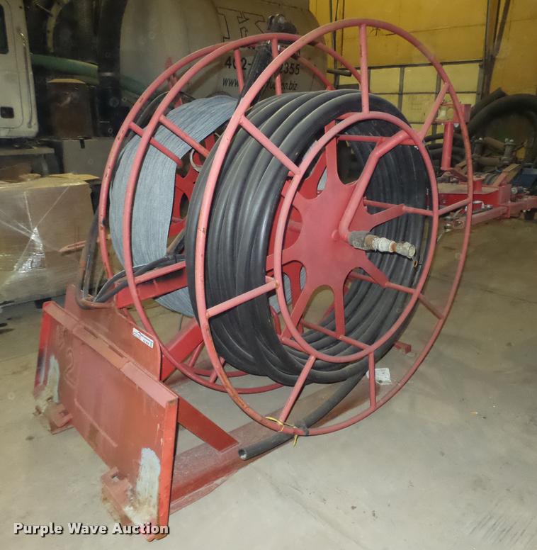 image for item AU9695 Mudslayer skid steer hydraulic reel