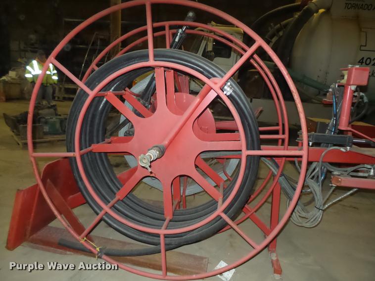 image for item AU9695 Mudslayer skid steer hydraulic reel