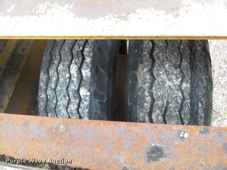 image for item BM9521 1969 Miller tilt deck equipment trailer