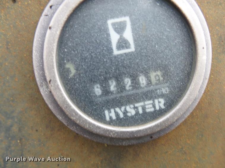 image for item BM9522 Hyster C530A pneumatic roller