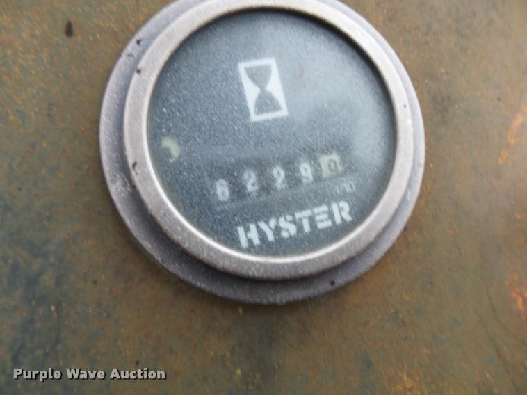 image for item BM9522 Hyster C530A pneumatic roller