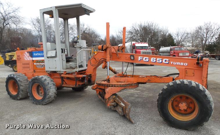 image for item BM9523 Fiat-Allis FG65C motor grader