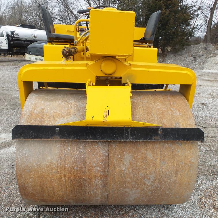 image for item BM9524 Hyster C340B double drum roller