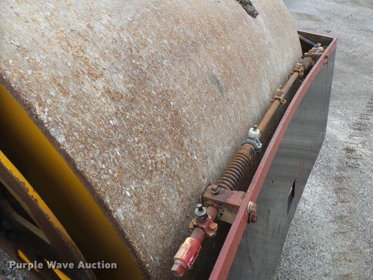 image for item BM9524 Hyster C340B double drum roller