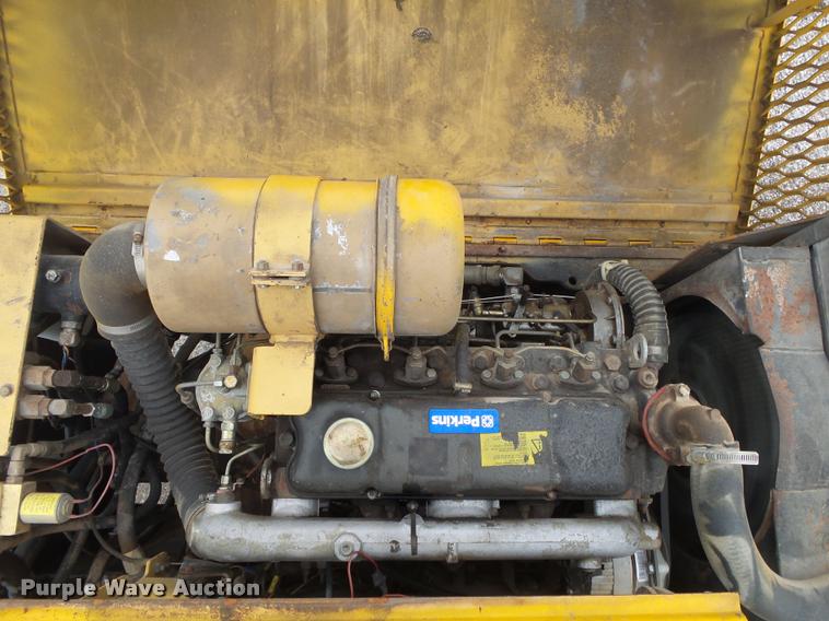 image for item BM9524 Hyster C340B double drum roller