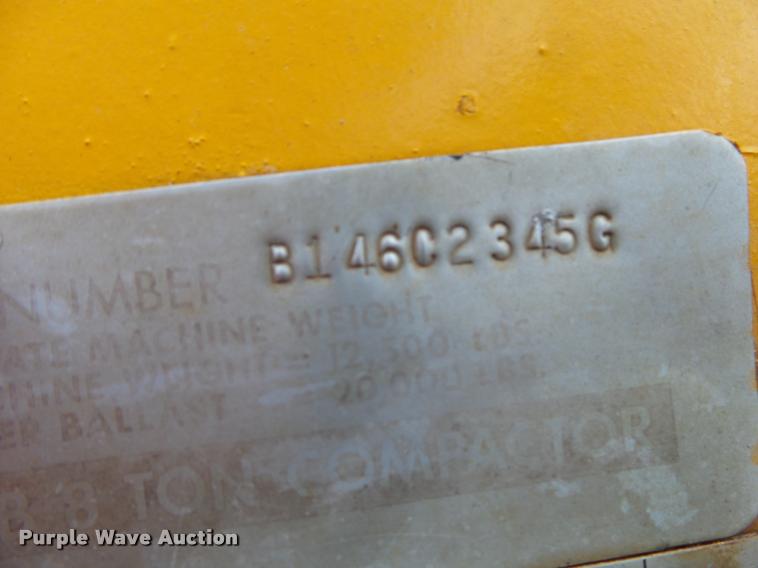 image for item BM9524 Hyster C340B double drum roller