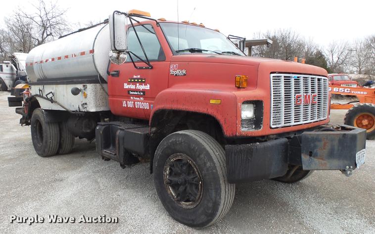 image for item BM9525 1991 GMC TopKick oil distributor truck