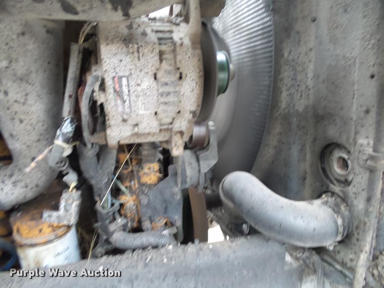 image for item BM9525 1991 GMC TopKick oil distributor truck