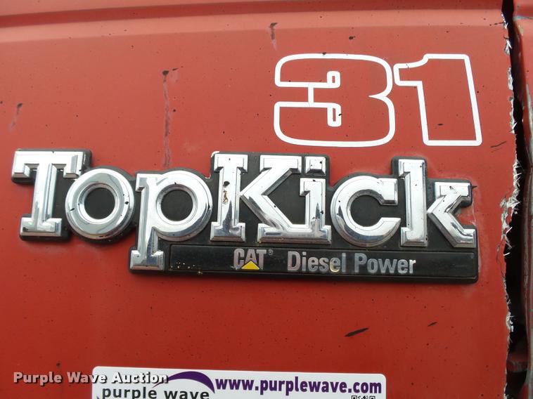 image for item BM9525 1991 GMC TopKick oil distributor truck