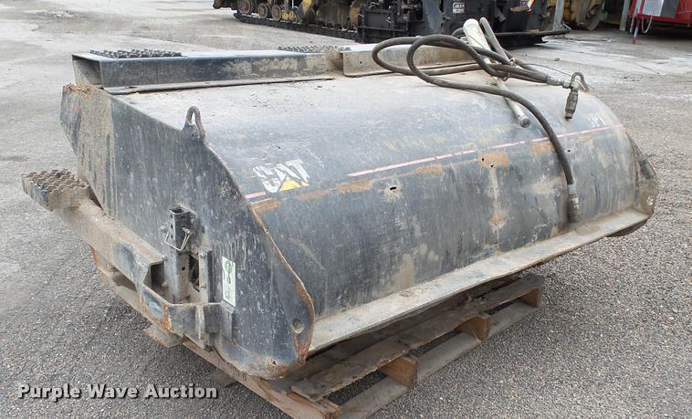 image for item BM9528 Caterpillar BP15 skid steer broom