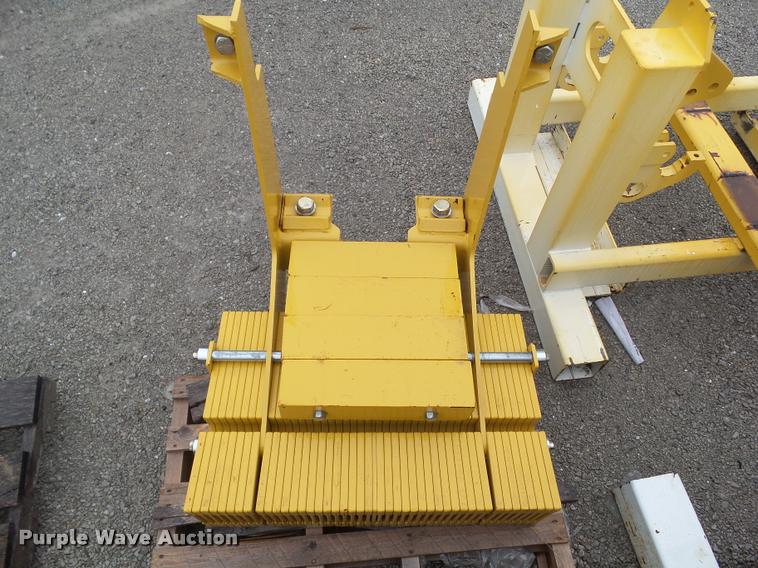 image for item CB9766 2014 Vermeer TR1250 trencher