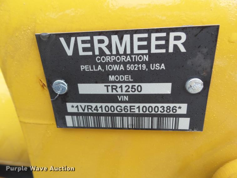 image for item CB9767 2014 Vermeer TR1250 trencher