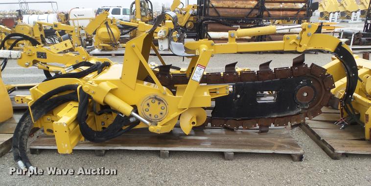 image for item CB9770 2013 Vermeer TR1250 trencher