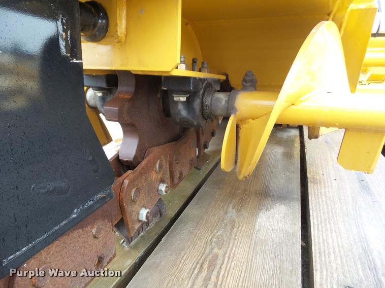 image for item CB9770 2013 Vermeer TR1250 trencher