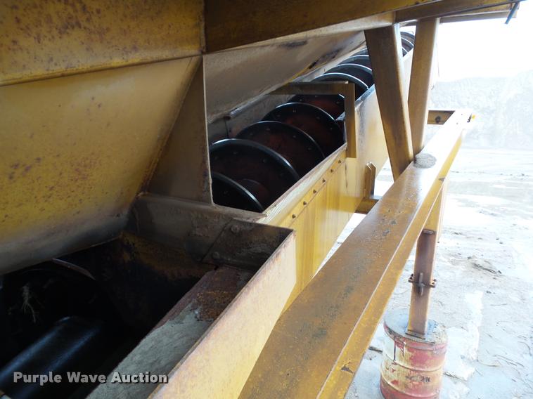 image for item CB9771 2002 CEC Roadrunner wash plant