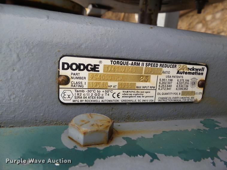 image for item CB9773 2007 Greystone 24X18WC55 coarse aggregate screw