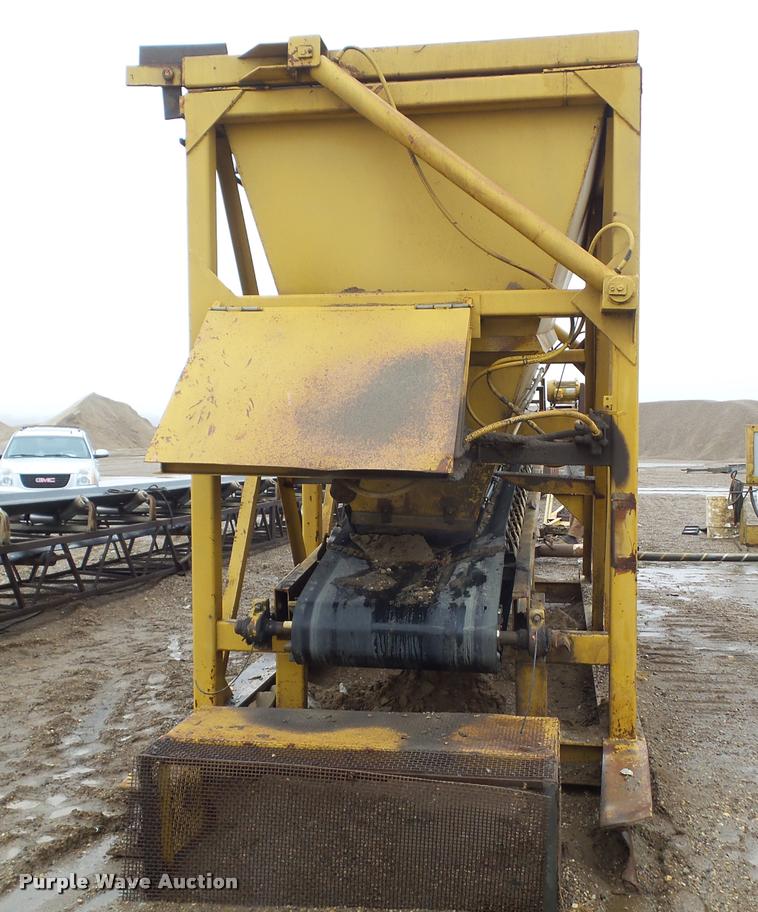 image for item CB9778 2004 shop built feeder